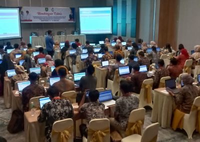Pemerintah Desa Tenggayun mengikuti Bimtek sipades dan siskeudes online di Bukittinggi